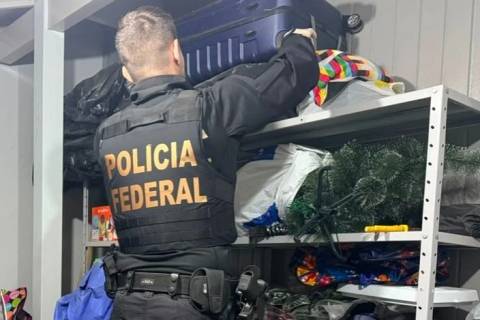 Polícia Federal investiga grupo por importação ilegal de cosméticos e produtos farmacêuticos