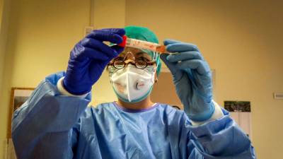 Itália registra mais 812 mortes por coronavírus