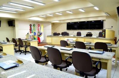 Câmara de Criciúma aprecia moção de repúdio por aumento na fatura da Casan nesta segunda-feira