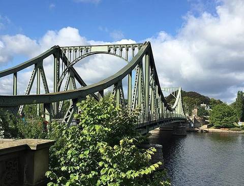 Potsdam, a famosa ponte Glienicke e Tom Hanks