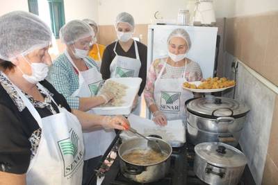 Curso de beneficiamento de peixes e frutos do mar é repetido