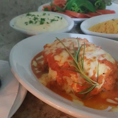 Jantar dançante com cardápio especial é atração e novidade no Divino Sabor