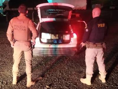 Santa Catarina: PRF apreende em Joinville 247 garrafas de vinhos importadas ilegalmente