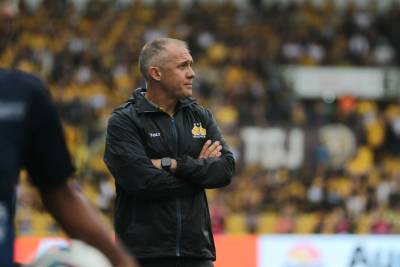 Baptista lamenta oportunidades desperdiçadas, mas valoriza empenho da equipe em empate