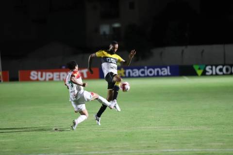 César Martins projeta duelo difícil e aposta em estratégia para buscar nova vitória na Série B