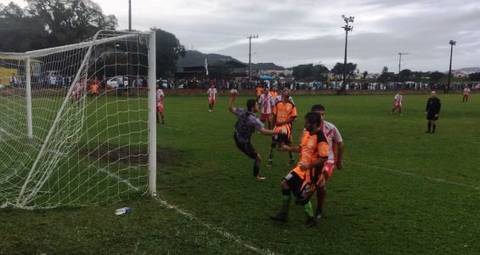 Vera Cruz supera o Água Verde no jogo de ida das semifinais