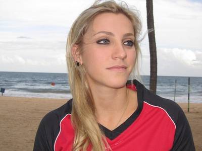 Musa da arbitragem: Fernanda Uliana troca Federação Catarinense por Pernambucana