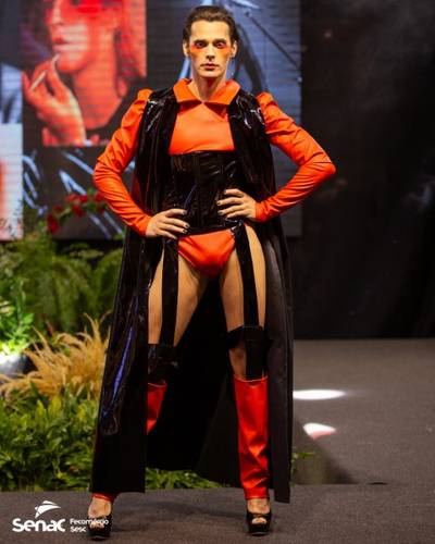 Essência: 5º Fashion Senac dá show de beleza na passarela