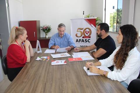 Direção da Afasc discute medidas de segurança nos 40 CEIs