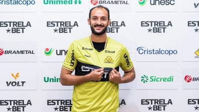 Goleiro ex-Criciúma é anunciado em time da Série C