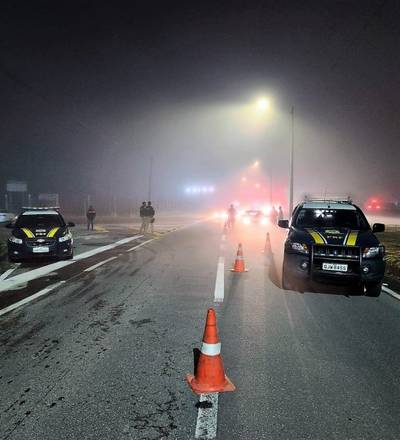 Balanço da PRF aponta mais de 100 acidentes e quatro mortes nas rodovias federais de SC durante o feriado