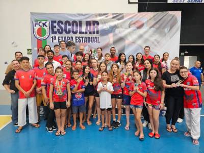 Karatê de Içara conquista troféu em etapa do Campeonato Catarinense Escolar