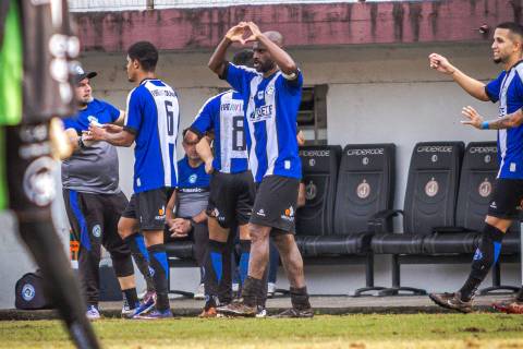 Tubarão supera o lanterna e soma mais uma vitória na Série B do Catarinense