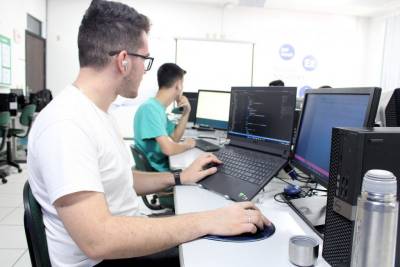 Ciência da Computação na Unesc: presente e futuro promissores aos novos profissionais