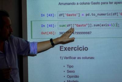 Udesc abre 132 vagas para professores substitutos em Santa Catarina