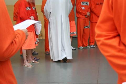 Pastoral promove primeira missa na Penitenciária Sul