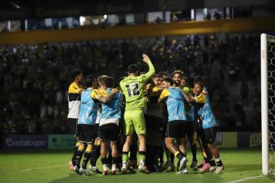 AO VIVO: o melhor de Goiás e Criciúma