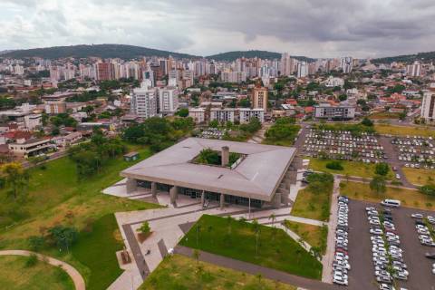 Criciúma: sindicato dos servidores municipais negocia reajuste salarial e aguarda retorno do governo