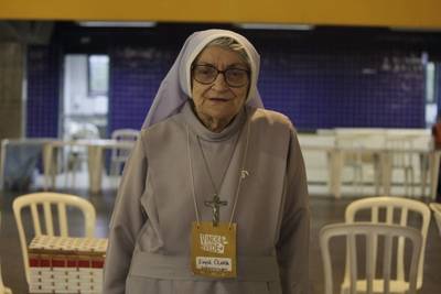 “A juventude tem uma força que precisa ser bem aproveitada”, diz Irmã Clara