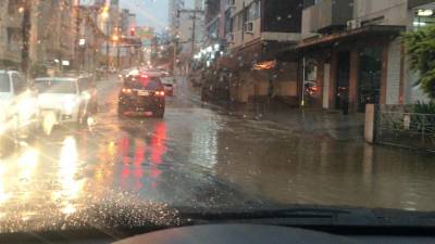 Forte chuva deixa pontos alagados em Criciúma