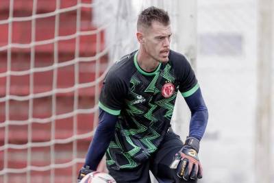 Na liderança, goleiro do Hercílio Luz prega cautela na Série B: 'a gente não pode errar'