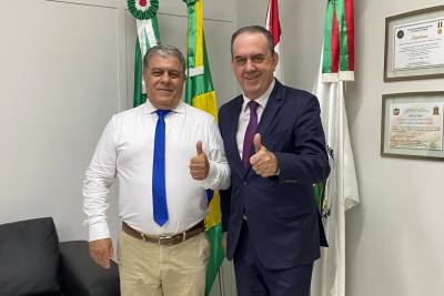Hulk assume vaga no Legislativo após afastamento de vereador em Criciúma