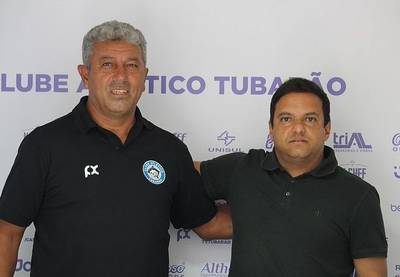 Técnico Gilberto Pereira é apresentado no Atlético Tubarão