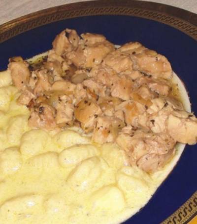 Frango na Cerveja com Gratin de Nhoque à  Quatro Queijos