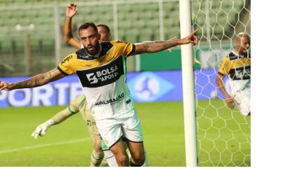 Com golaço de César Martins, Tigre vence o América-MG e fica no G6