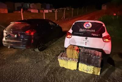 Jovens tentam fugir da polícia e são flagrados com quase 150 quilos de maconha em Santa Catarina