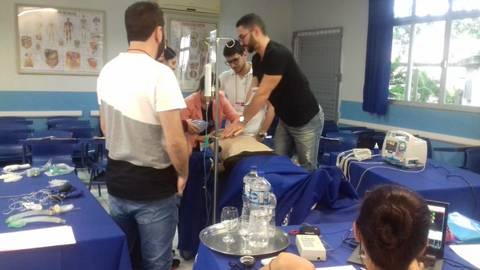 Médicos residentes do HSJ participam do curso de ‘Suporte Avançado de Vida’ neste final de semana