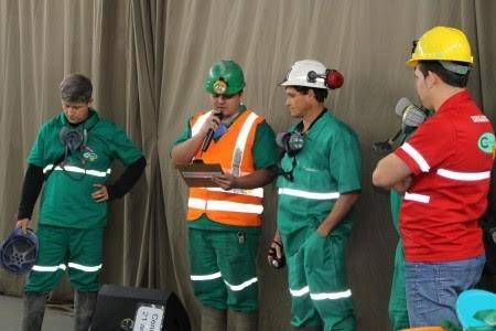 Teatro Raízes do Carvão leva cultura aos trabalhadores