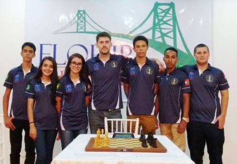 FME Içara conquista troféu no Floripa Chess Open