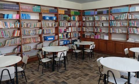 Prefeitura revitaliza espaços literários em escolas de Criciúma