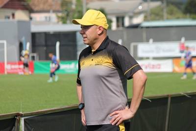 Almeida evita falar de pênalti e cobra melhor desempenho de sua equipe: 'Não adianta achar culpado'