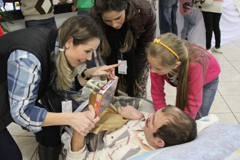 Arraiá traz alegria aos pacientes do CER Unesc