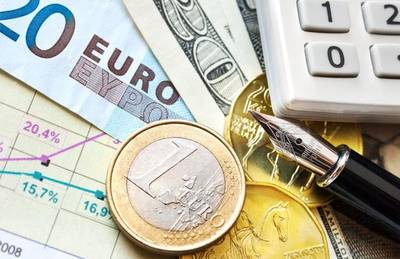 Variação do dólar e a busca por boas oportunidades de câmbio na hora de viajar 
