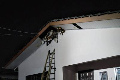 Fiação de casa pega fogo durante banho de moradores em Criciúma