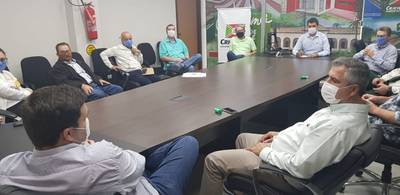 Reunião na prefeitura debate falta de medicamentos em hospitais de Criciúma