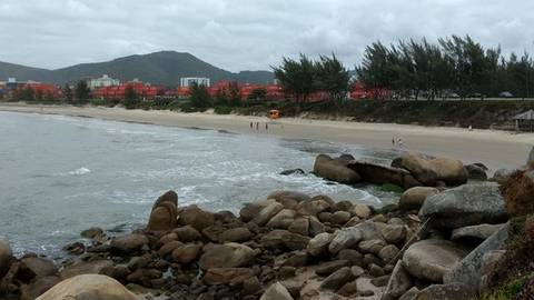 Praia da Vila, visita obrigatória em Imbituba