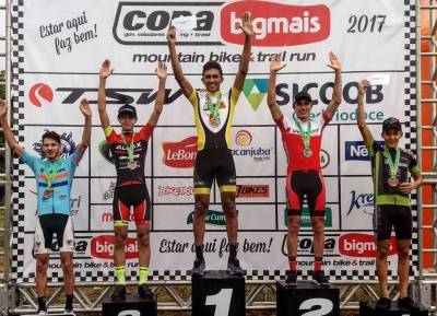 Ciclismo de Criciúma sobe ao pódio em Minas Gerais