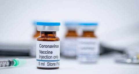 EUA deve começar vacinação contra coronavírus em novembro