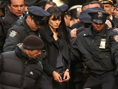 Ação, espionagem e Angelina Jolie no Criciúma Shopping