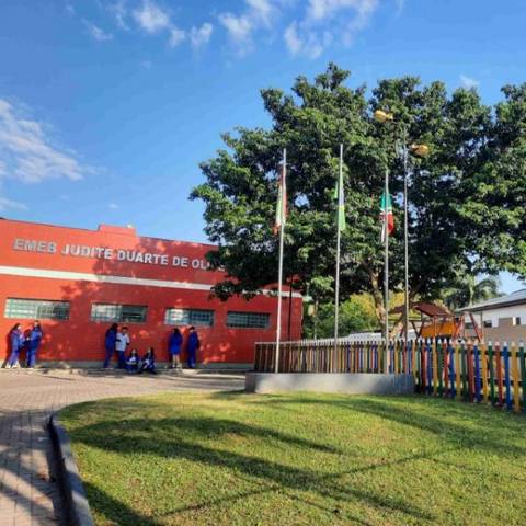 Escola Judite Duarte de Oliveira promove Mostra Científica com projetos sobre o rio Sangão
