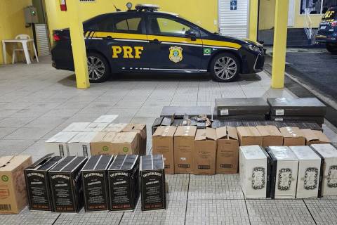 Vinhos argentinos importados ilegalmente são apreendidos na BR-101