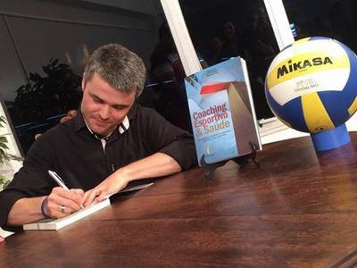 Coach esportivo e saúde são temas de livro 