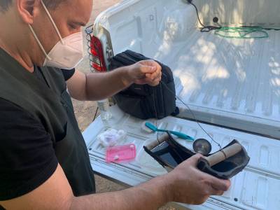 Agentes combatem dengue em ação rotineira