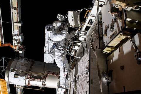 Cápsula tripulada da SpaceX retornará à Terra em 2 de agosto