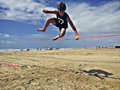 Atleta de Forquilhinha é destaque no slackline