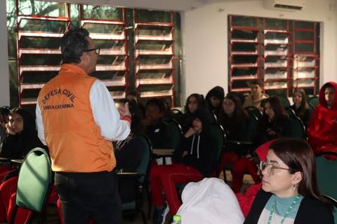 Colégio Unesc passa a receber o programa Defesa Civil na Escola